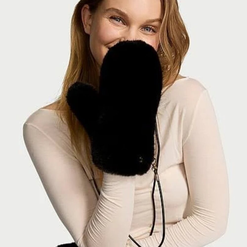 Victoria's Secret Luxe Faux Fur Mittens w/ Strap NWT, NWT